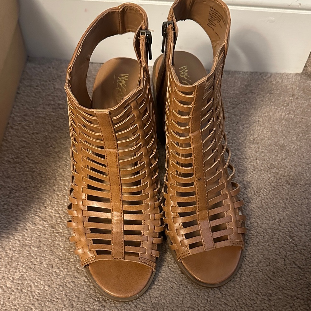 Mossimo Supply Co. Brown Strappy Heels - Picture 2 of 5